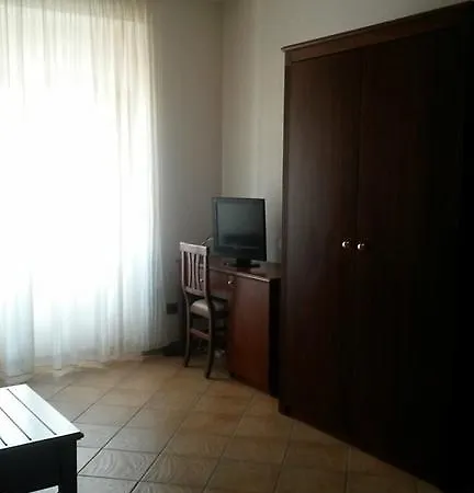 Il Grottino 招待所 波波利